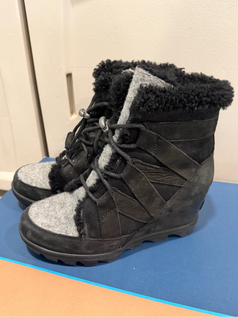 Sorel Black and Gray Wedge Lace-Up Shearling Cuff Boots